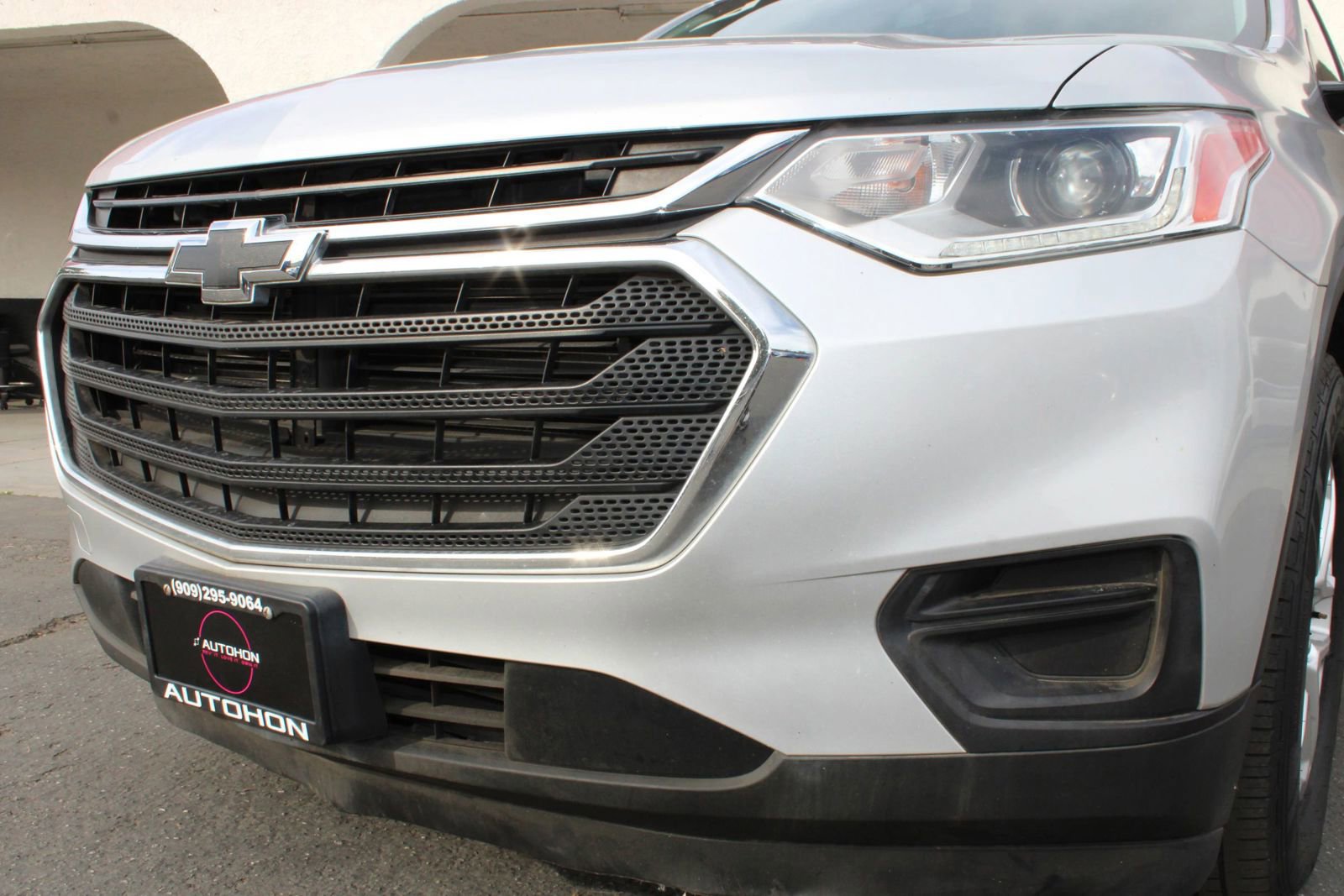 Used 2018 Chevrolet Traverse LS w/ LPO, Cargo Package image 6