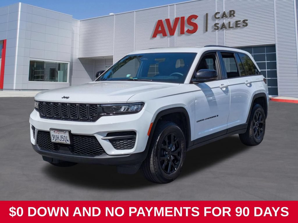Used 2025 Jeep Grand Cherokee Altitude AWD/4WD image 1