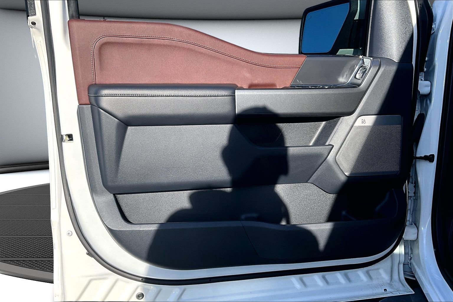 Used 2022 Ford F150 Lariat w/ Equipment Group 502A High image 20