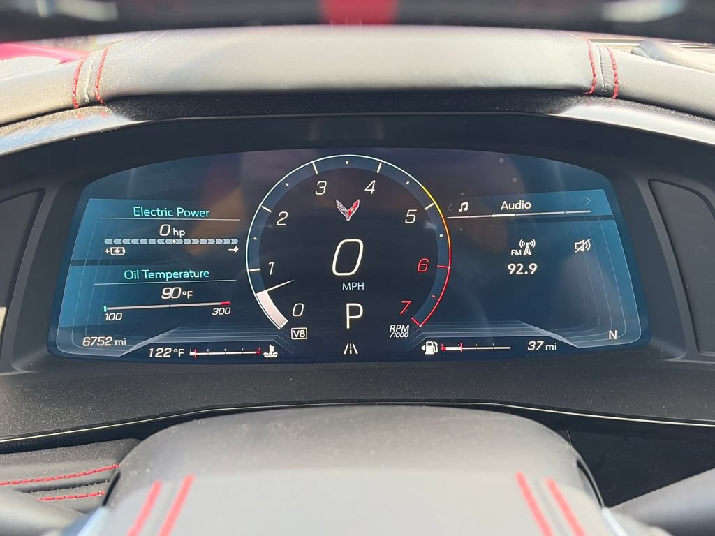 Used 2025 Chevrolet Corvette E-Ray w/ Stealth Interior Trim Package AWD/4WD image 19