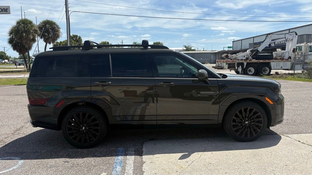 Used 2025 Hyundai Santa Fe Calligraphy image 2