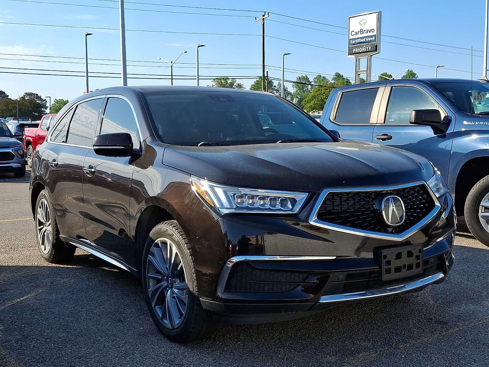 Used 2017 Acura MDX FWD w/ Technology Package image 2