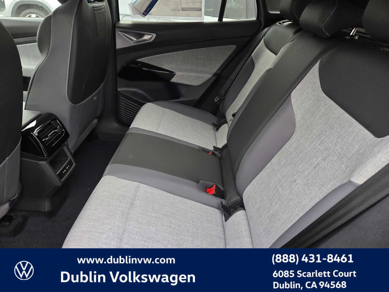 New 2026 Volkswagen ID.4 Pro RWD image 10