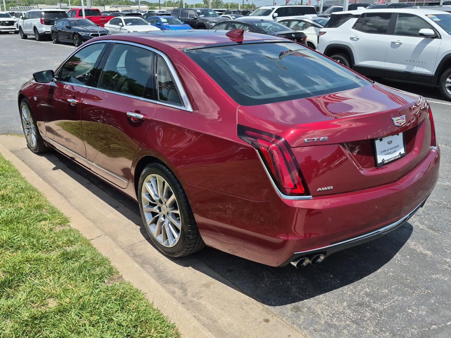 Used 2017 Cadillac CT6 Luxury AWD/4WD image 8