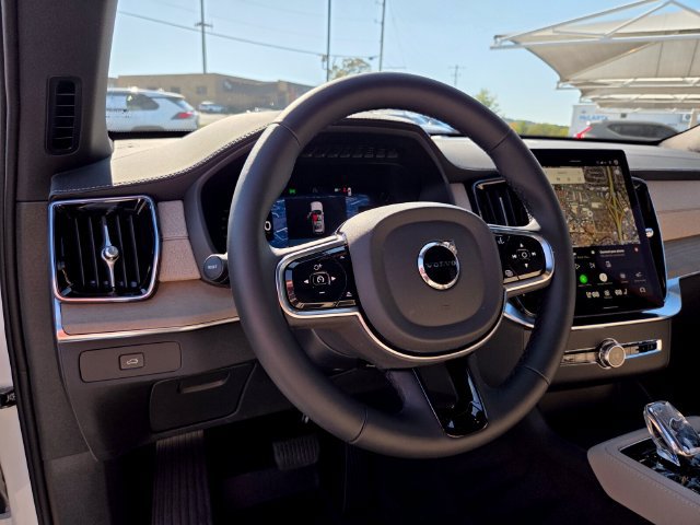 New 2027 Volvo XC90 B6 Plus AWD/4WD image 9