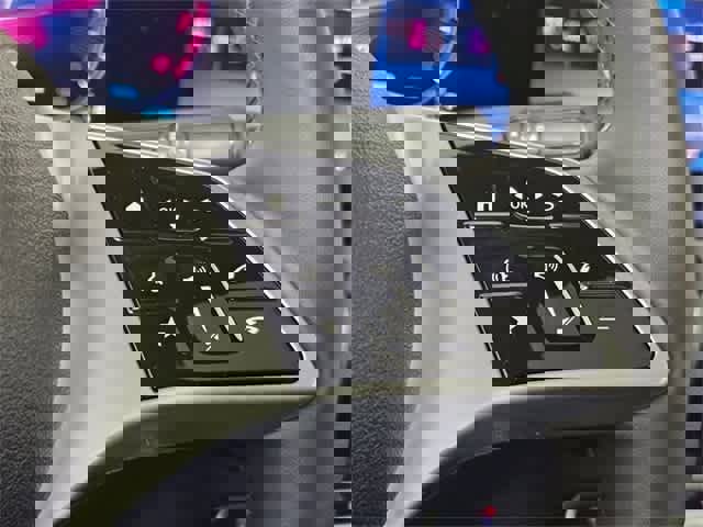 Used 2025 Mercedes-Benz GLB 250 GLB 250 image 26