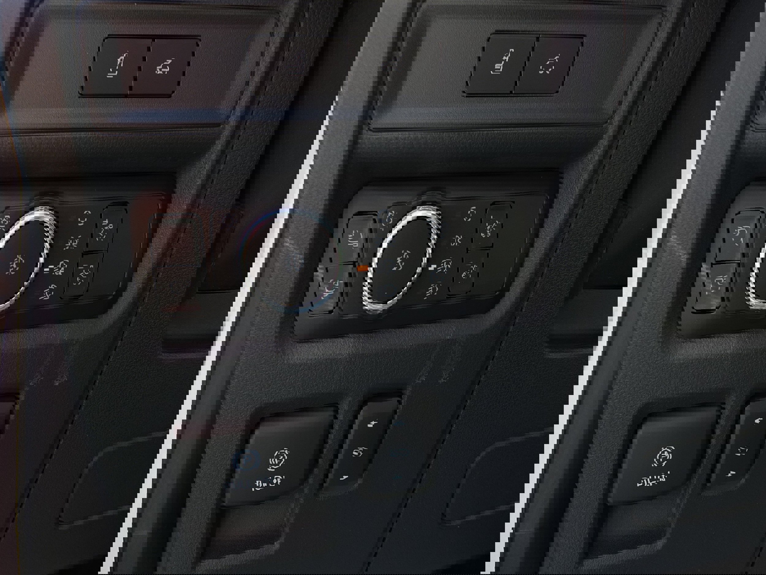 Used 2023 Ford Expedition Platinum AWD/4WD image 23