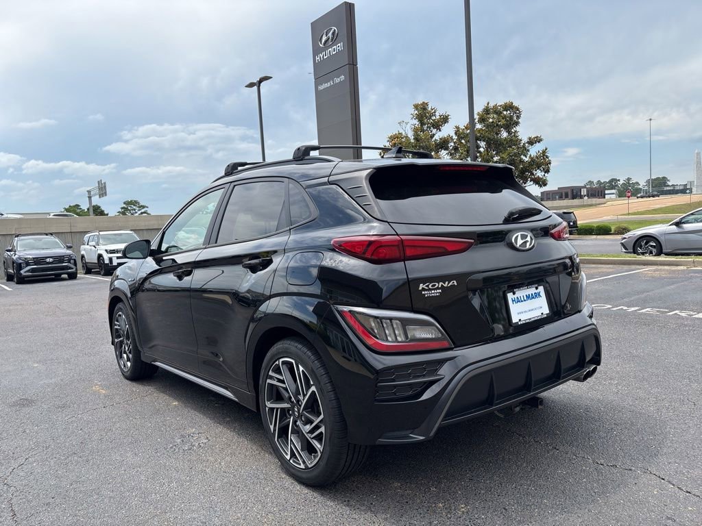 Used 2022 Hyundai Kona N Line w/ Tech Package FWD image 7