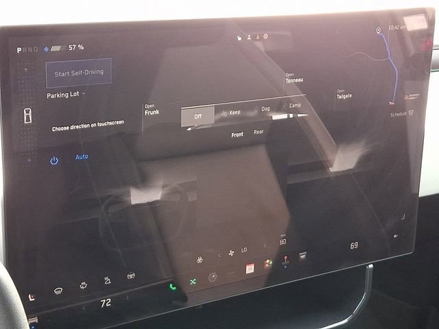 Used 2024 Tesla Cybertruck AWD Crew Cab image 18