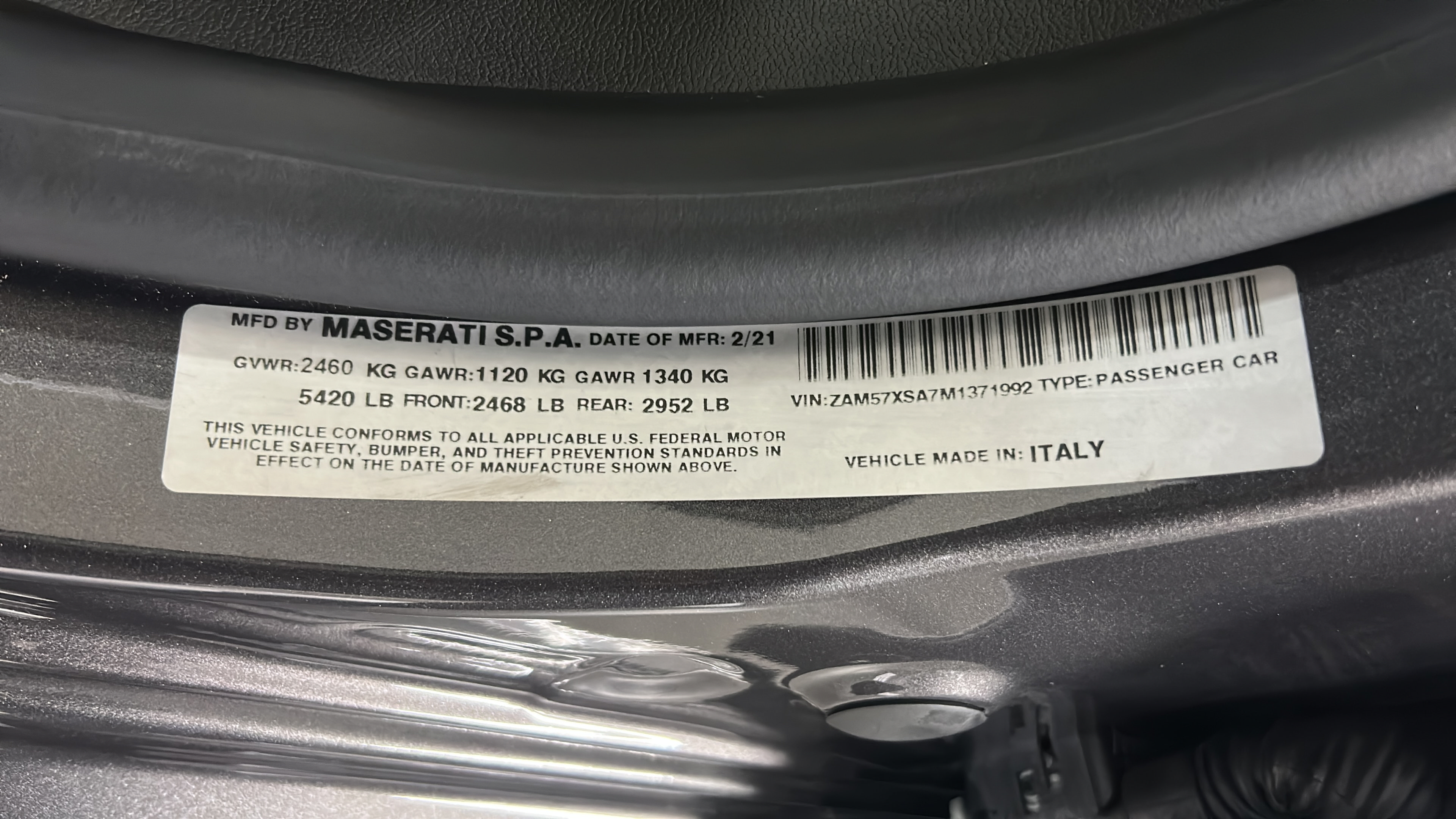 Used 2021 Maserati Ghibli RWD image 36