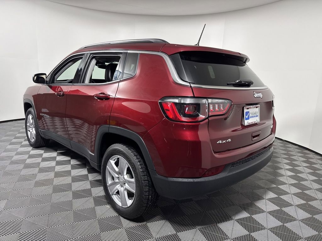 Used 2022 Jeep Compass Latitude w/ Sun and Sound Group image 5