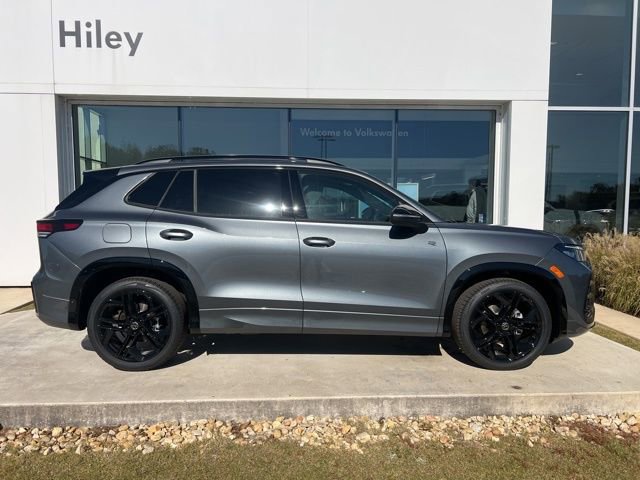 New 2026 Volkswagen Tiguan SE R-Line image 3