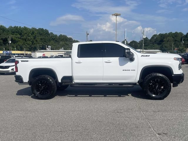 Used 2025 Chevrolet Silverado 2500 LTZ w/ LTZ Plus Package AWD/4WD video 2
