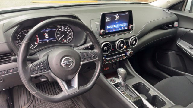 Used 2021 Nissan Sentra SV FWD image 6