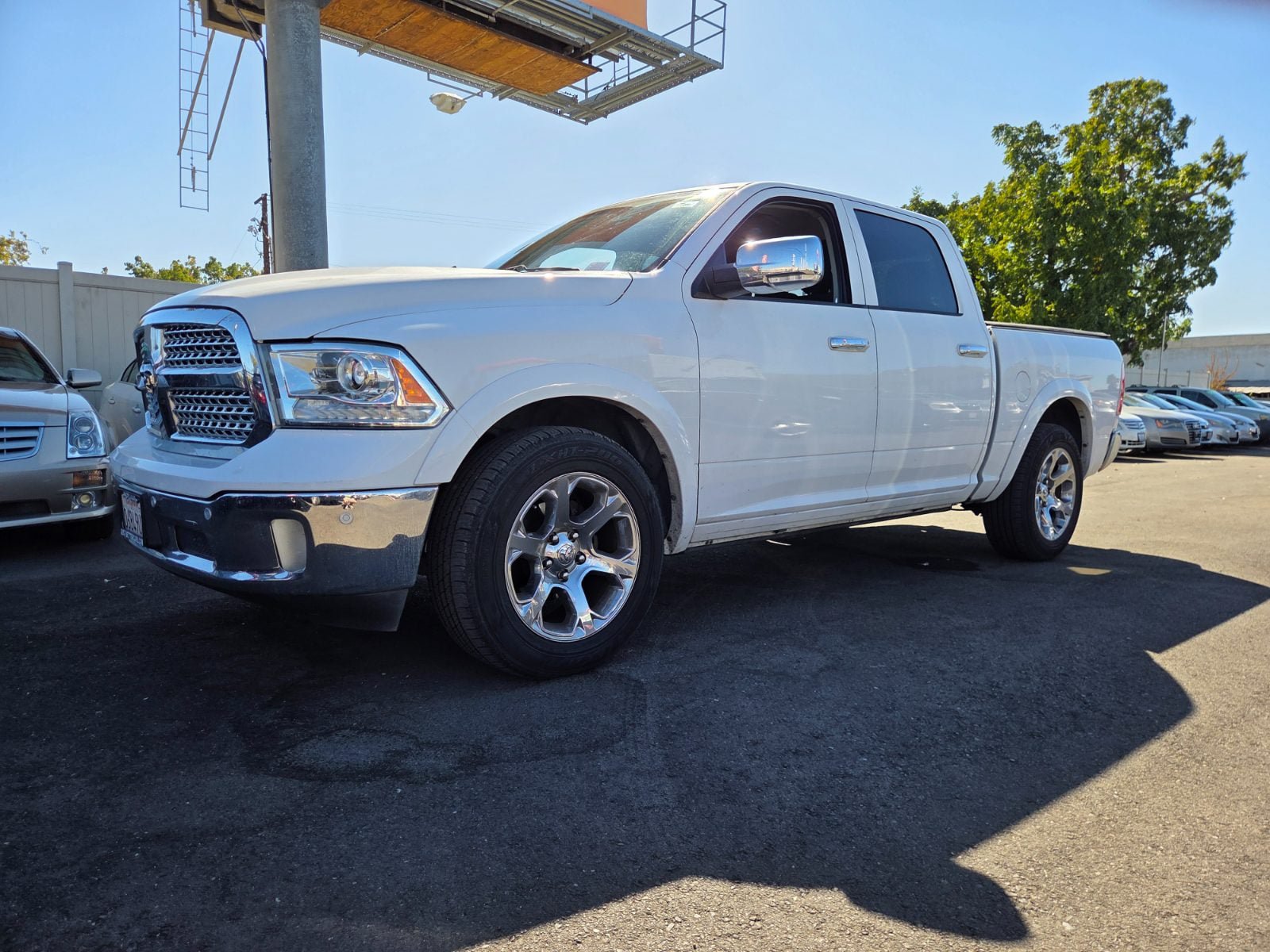 Used 2016 RAM 1500 Laramie w/ Convenience Group