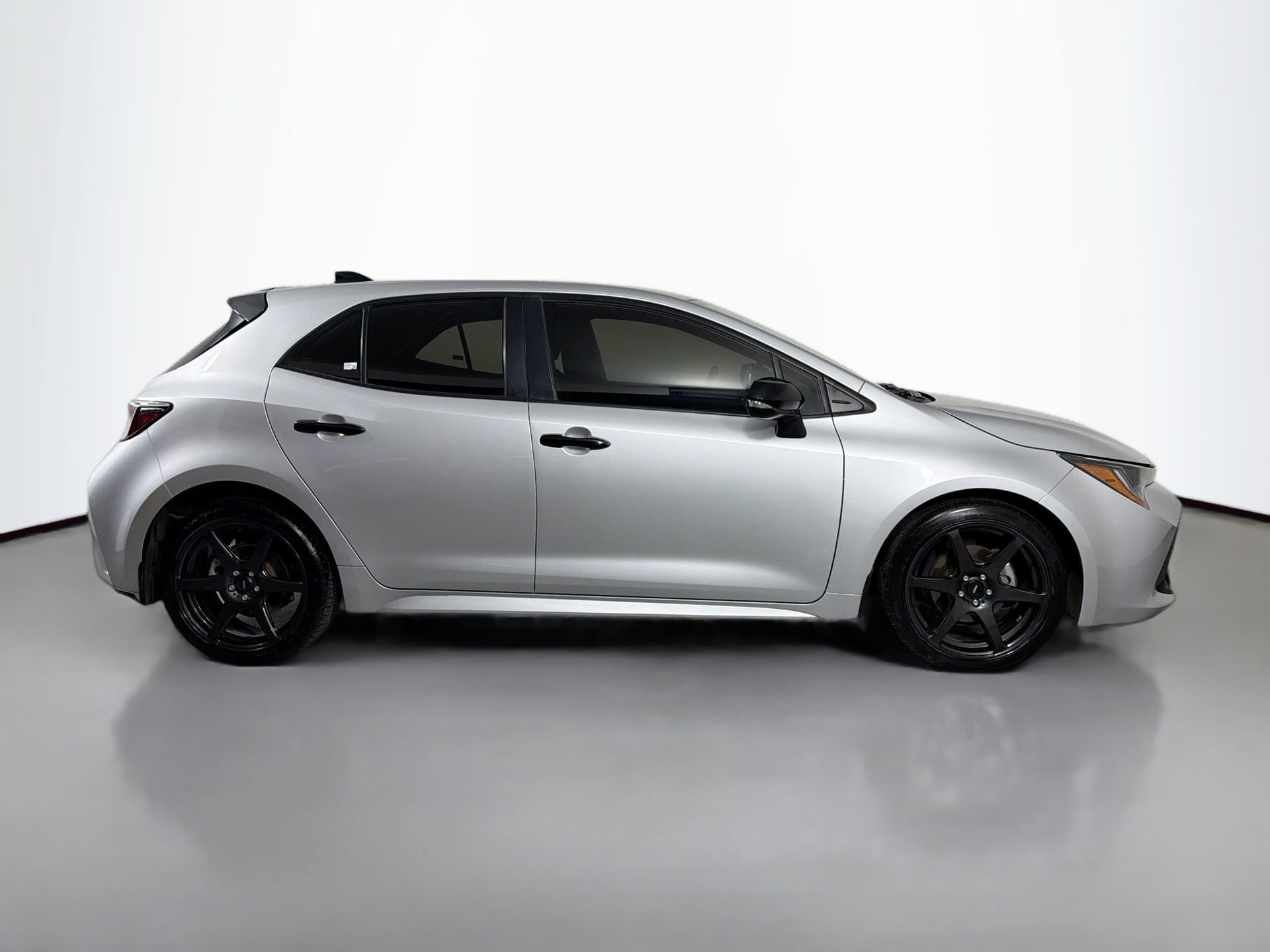 Used 2022 Toyota Corolla SE image 5