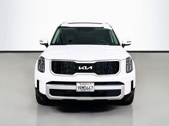 Certified 2025 Kia Telluride EX w/ EX Captain's Chair Package FWD image 2
