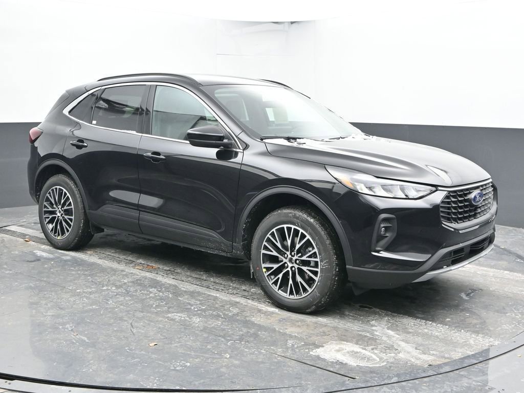 New 2026 Ford Escape SE image 2