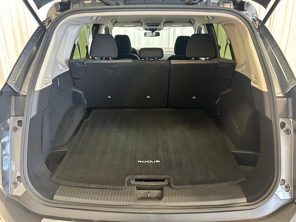 Used 2023 Nissan Rogue SV AWD/4WD image 27