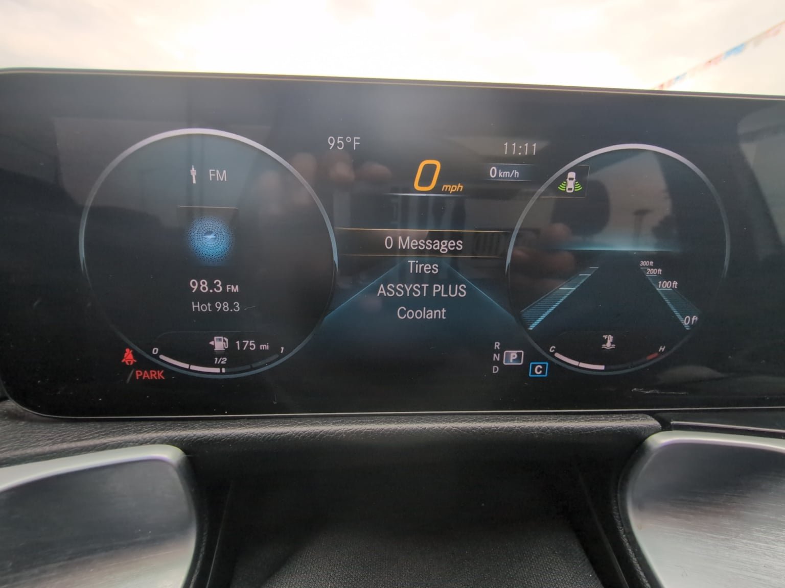 Used 2022 Mercedes-Benz GLB 250 4MATIC image 14