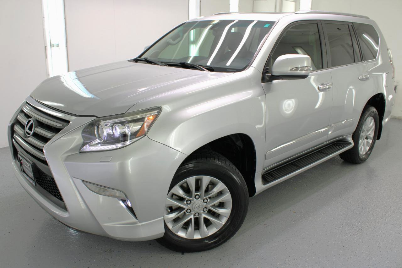 Used 2018 Lexus GX 460 Premium w/ Premium Package AWD/4WD image 2