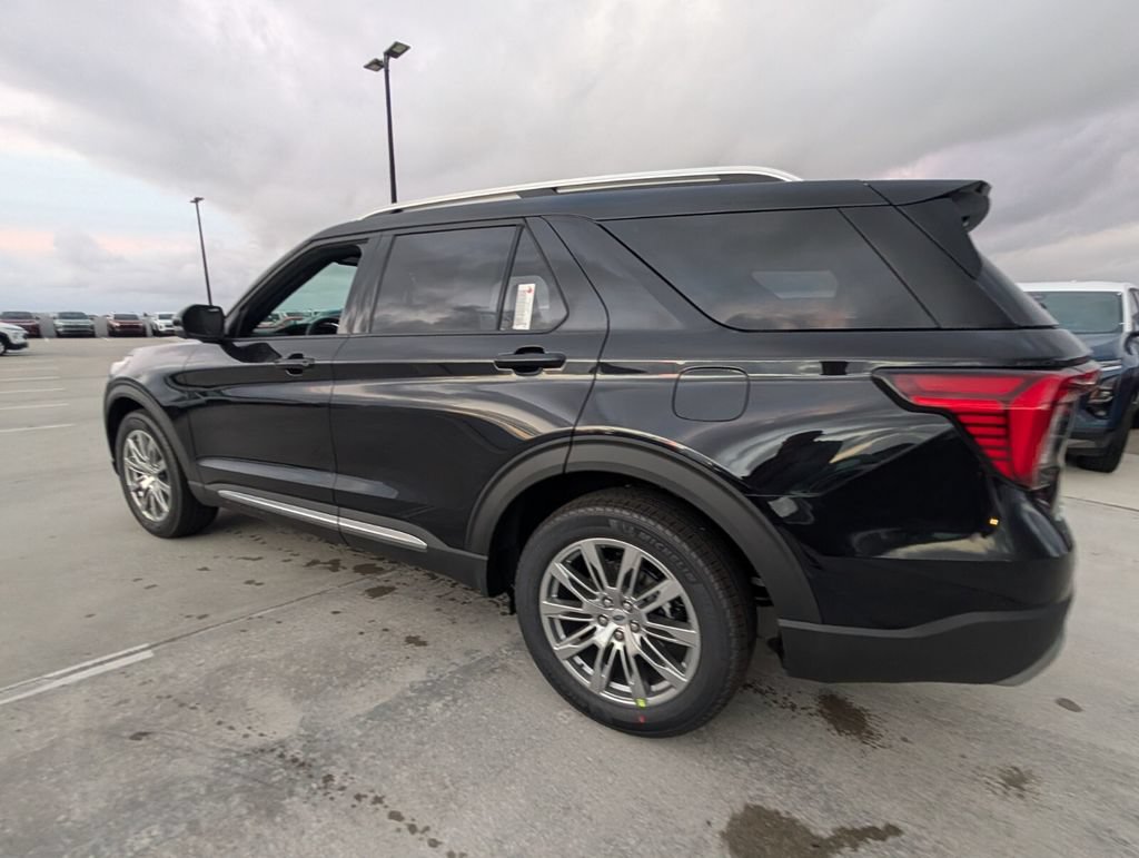 New 2026 Ford Explorer Platinum RWD image 9