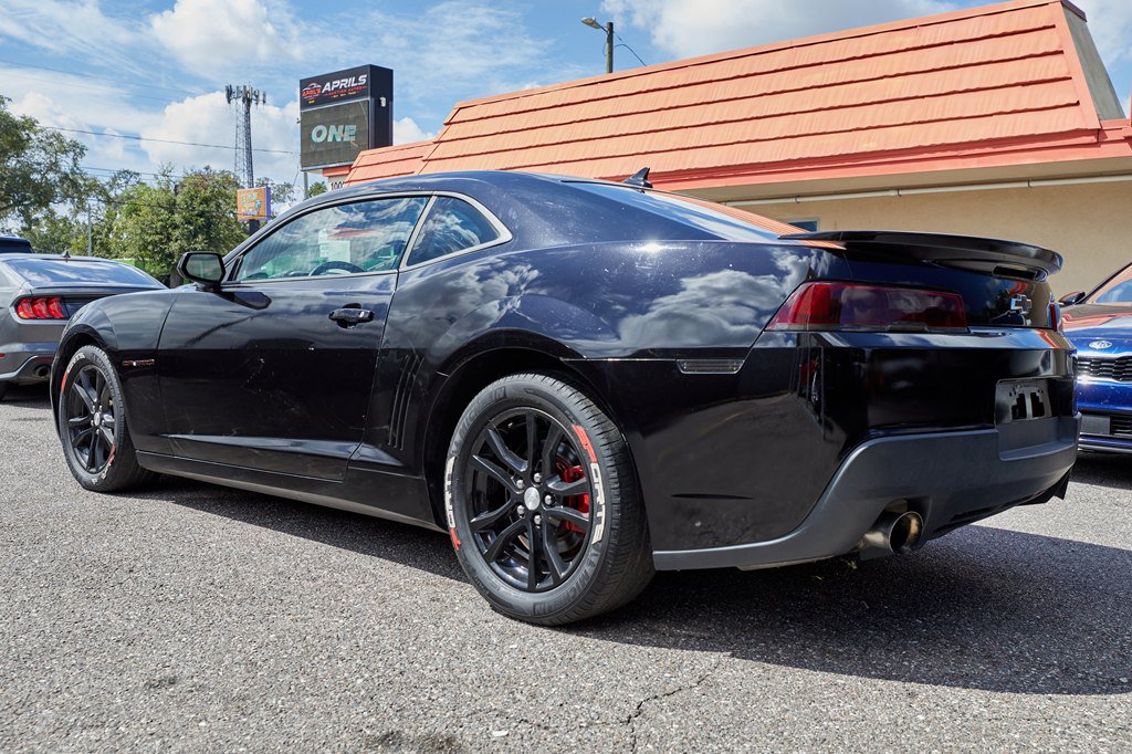 Used 2015 Chevrolet Camaro LS RWD image 7