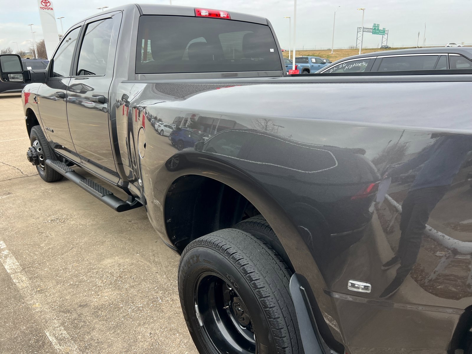 Used 2025 RAM 3500 Lone Star image 15