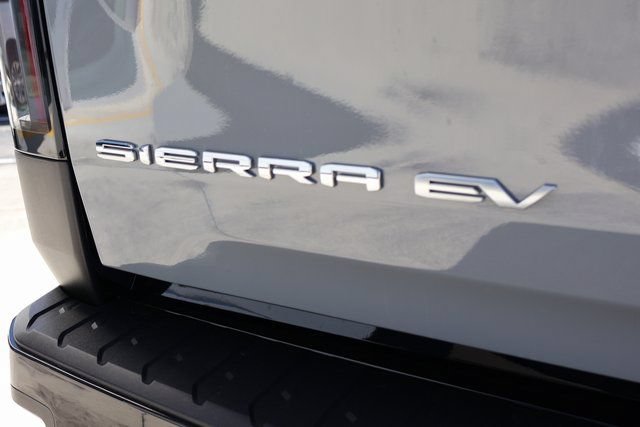 New 2026 GMC Sierra EV Elevation AWD/4WD image 7