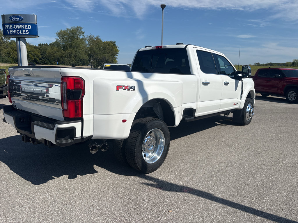 New 2027 Ford F450 Platinum w/ Platinum Plus Package AWD/4WD image 5