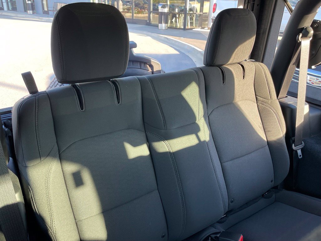 Used 2019 Jeep Wrangler Sport AWD/4WD image 26