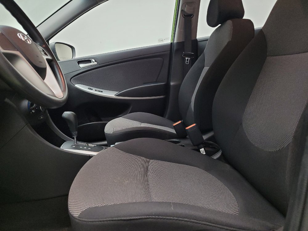Used 2014 Hyundai Accent GS FWD image 17