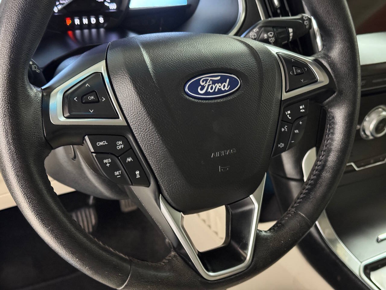 Used 2019 Ford Edge Titanium w/ Equipment Group 301A FWD image 44