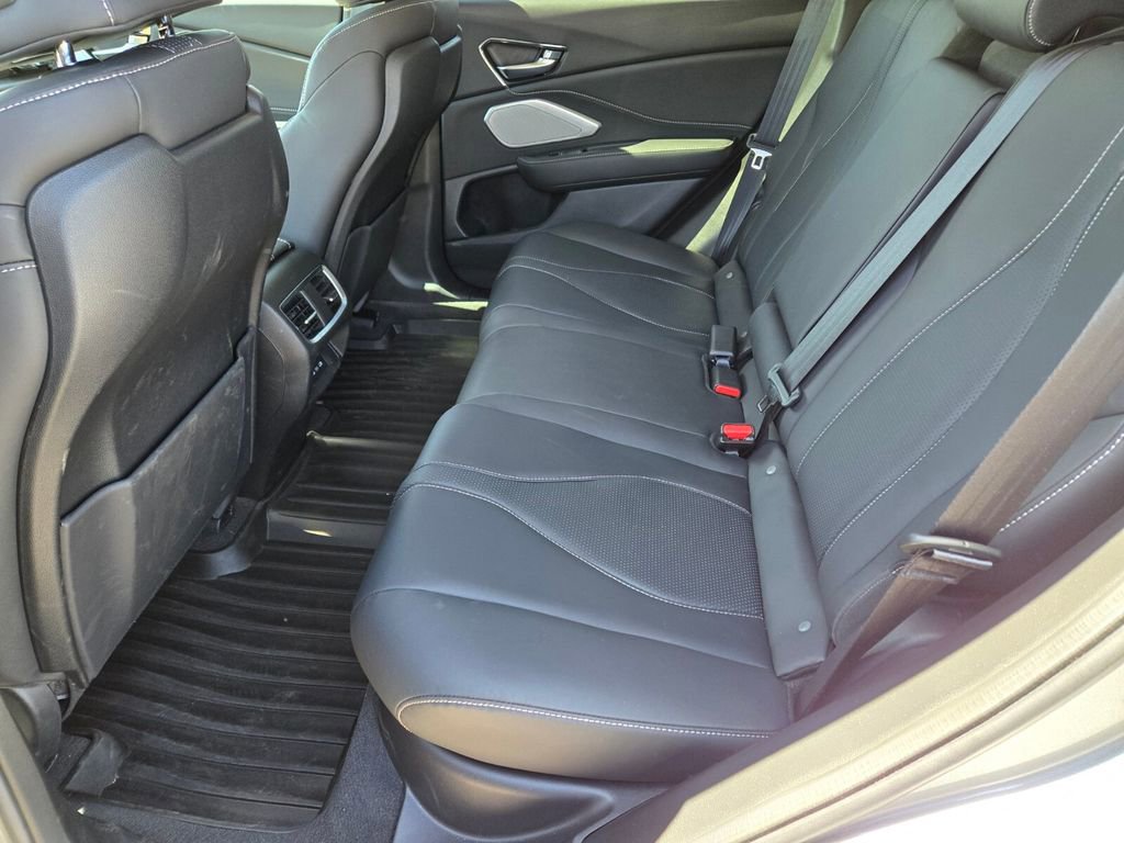 Certified 2025 Acura RDX SH-AWD w/ Technology Package image 8