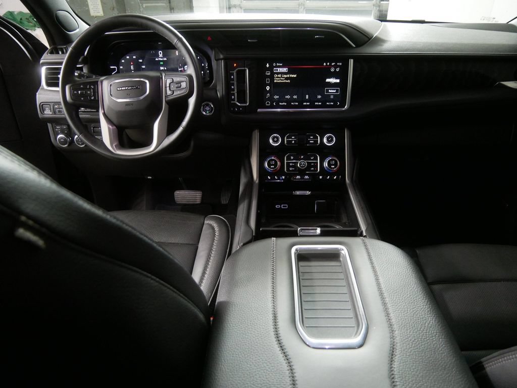 Used 2023 GMC Yukon XL Denali w/ Max Trailering Package AWD/4WD image 23