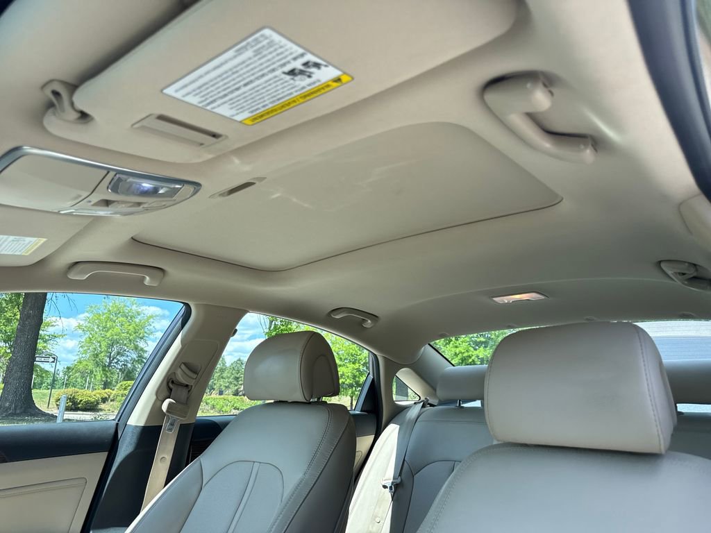 Used 2017 Hyundai Sonata Limited image 29