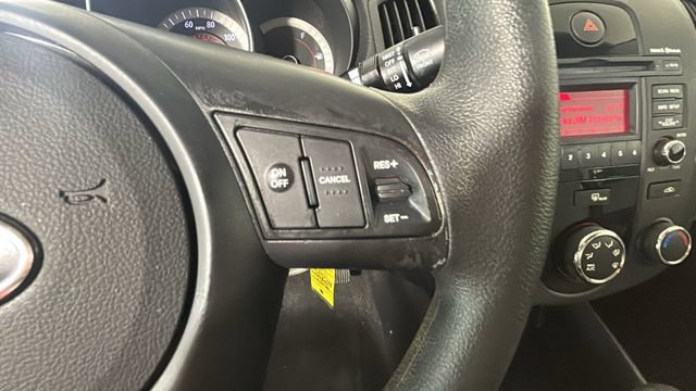 Used 2012 Kia Forte EX FWD image 17