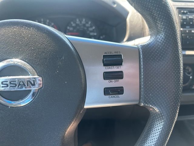 Used 2008 Nissan Frontier SE w/ SE Value Truck Pkg AWD/4WD image 18