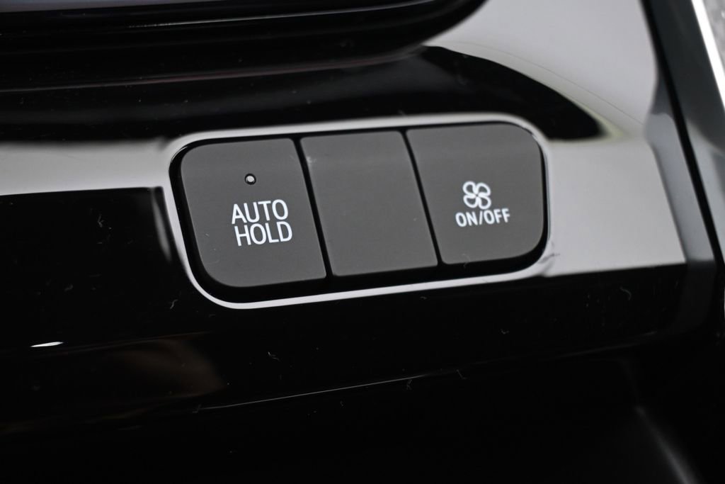 Certified 2026 Cadillac Escalade V w/ LPO, Floor Liner Package image 40