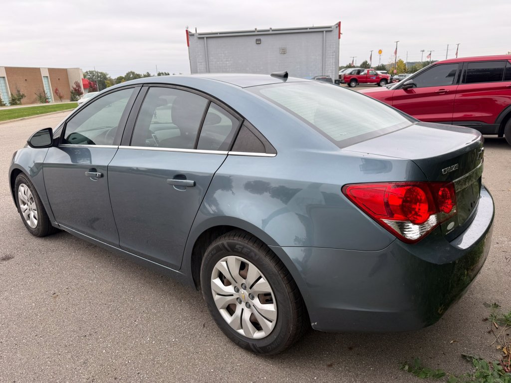 Used 2012 Chevrolet Cruze LS w/ Connectivity Package FWD image 6