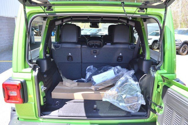 New 2025 Jeep Wrangler Unlimited Rubicon 392 image 39