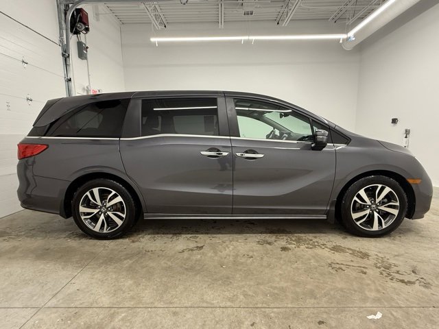 Certified 2023 Honda Odyssey Touring image 4