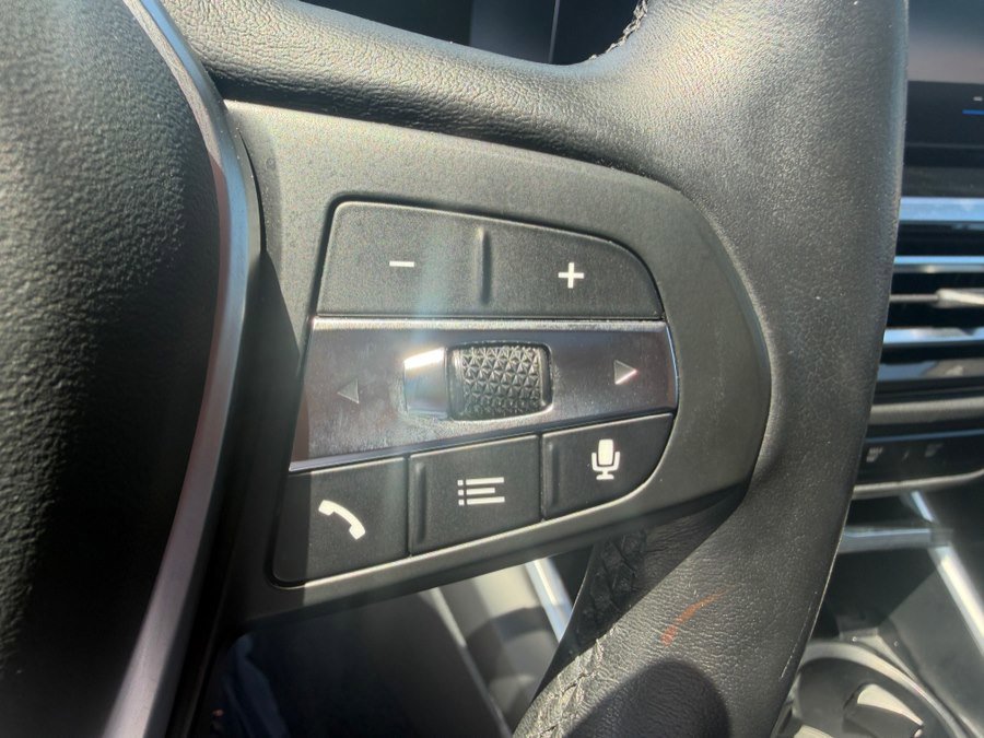 Used 2022 BMW i4 eDrive40 w/ Premium Package RWD image 19