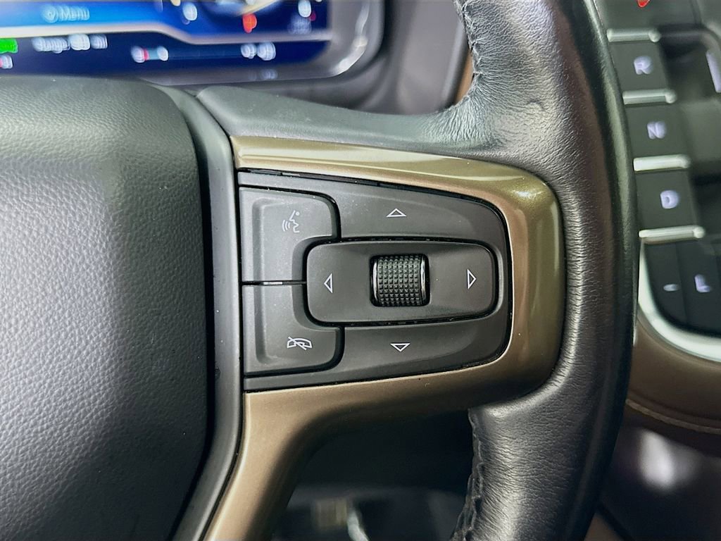 Used 2022 Chevrolet Suburban High Country image 25