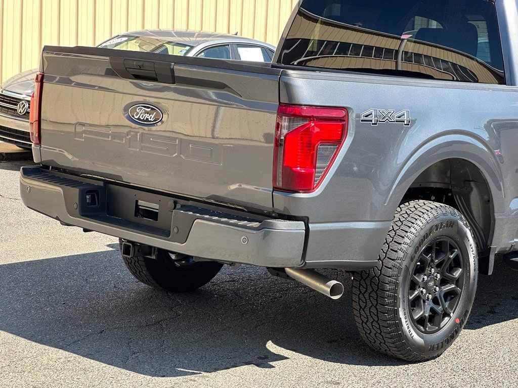 Used 2026 Ford F150 XLT w/ XLT Black Appearance Package AWD/4WD image 40