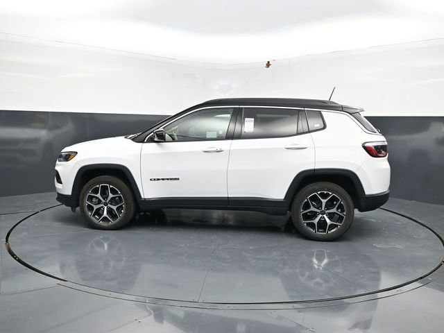 Used 2026 Jeep Compass Limited AWD/4WD image 5