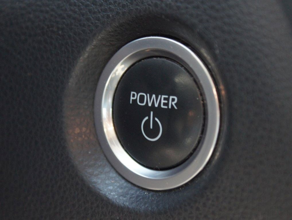 Used 2023 Toyota Corolla LE w/ LE Premium Package FWD image 8