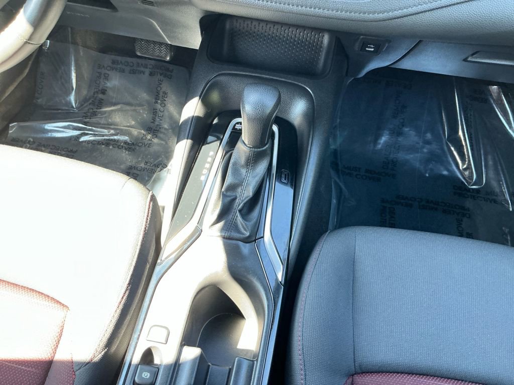 Used 2023 Toyota Corolla SE w/ Carpet Mat Package (TMS) FWD image 12