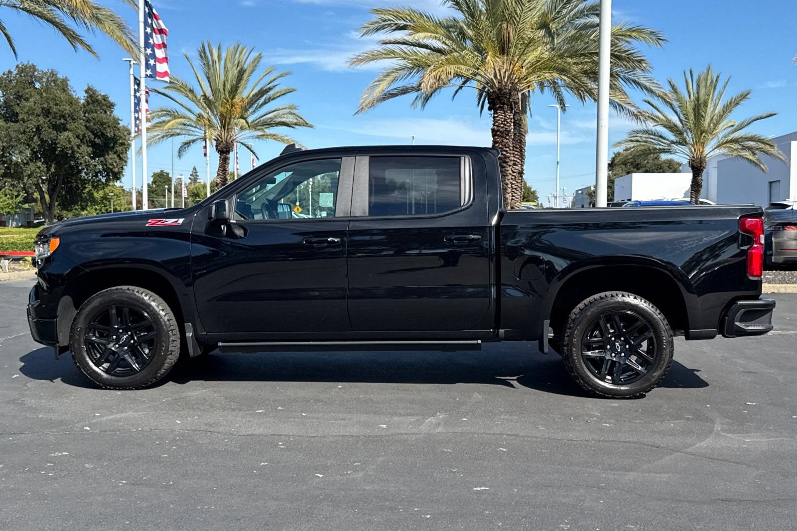 Used 2025 Chevrolet Silverado 1500 RST AWD/4WD image 6