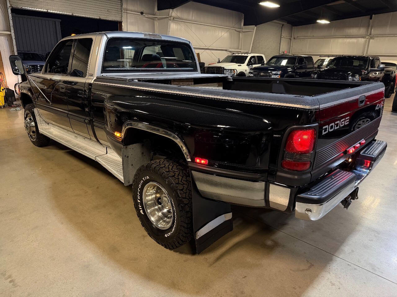 Used 1998 Dodge Ram 3500 Truck 4x4 Quad Cab image 2